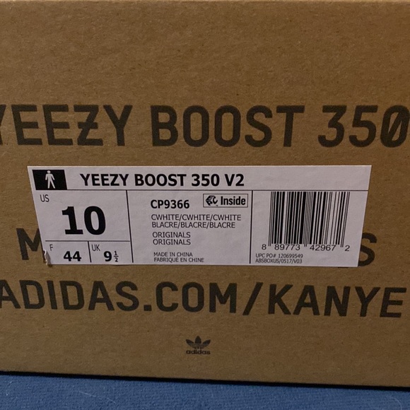 Adidas Yeezy Boost 350 V2- Size 10 - Picture 4 of 8